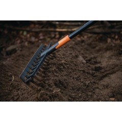 Universalharke Solid Fiskars, M 135066 - 135066