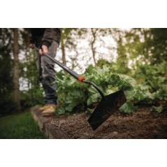 135713 Fiskars, Hoes, hooks, cultivators 