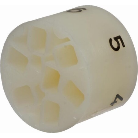 Gniazdo wtykowe 7-styk. - 301602480