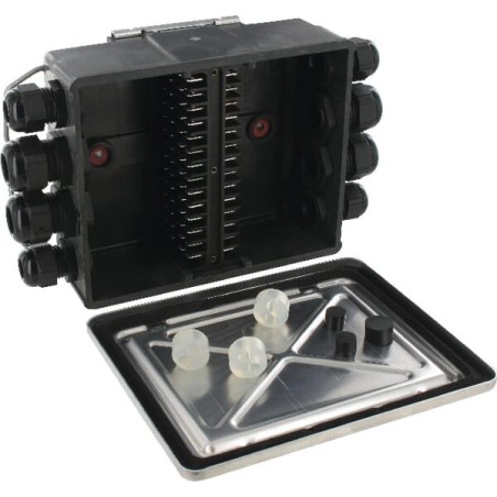 Cable junction box 8/28-pin - AK19036