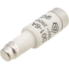 D016 Hager, Fuse 