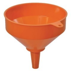 Funnels and jerry cans – produkty dostępne w rolniczeczesci.pl