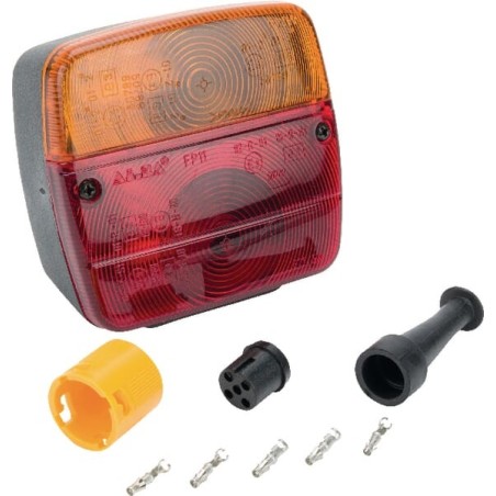 Lampy tylne – produkty dostępne w rolniczeczesci.pl