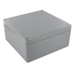 Polyester boxes – produkty dostępne w rolniczeczesci.pl