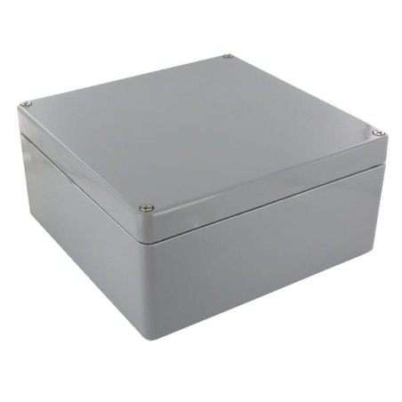 Polyester boxes – produkty dostępne w rolniczeczesci.pl