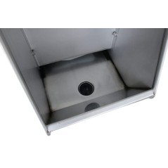 SU1300600 Suevia, Trough drinkers 