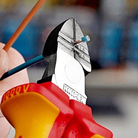 Wire strippers and side cutters - TA1426160