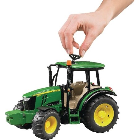 John Deere 5115M - U02106