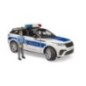 Range Rover Velar with policeman - U02890
