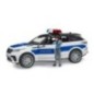 Range Rover Velar with policeman - U02890