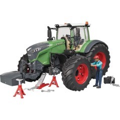U04041 Bruder, Tractors 