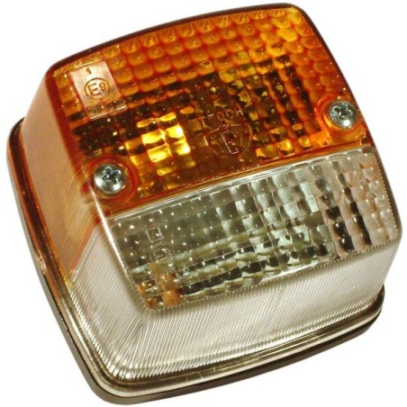 Lampy przednie – produkty dostępne w rolniczeczesci.pl