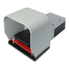 Foot switches – produkty dostępne w rolniczeczesci.pl